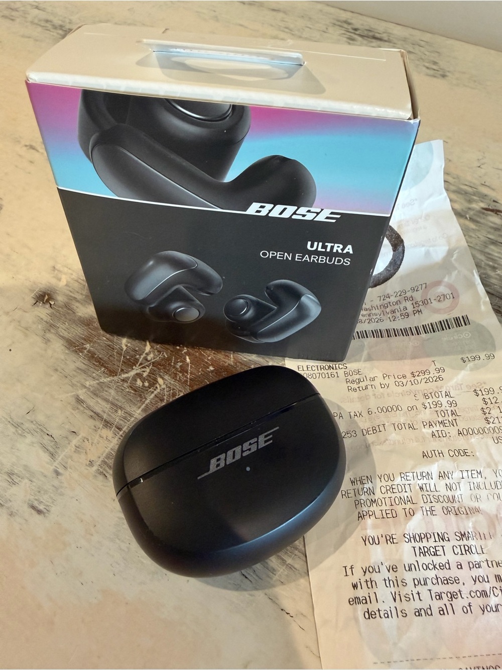 Bose Black Ultra Open Earbuds Charging Case with Retail Box like new black